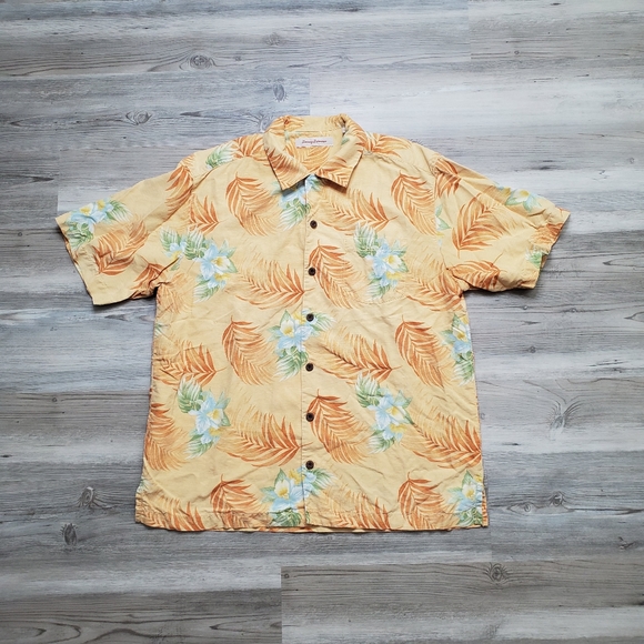 Tommy Bahama Other - Men's Tommy Bahama Floral Shirt Large L Silk